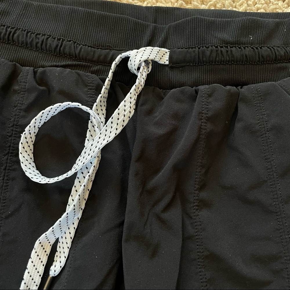 Zella Black Lounge Pants Ruched Size Medium - Picture 3 of 11